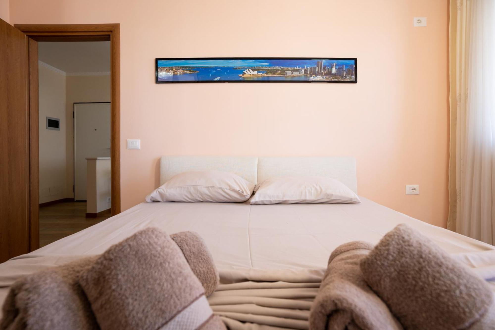 Sea View-Apartment On The Beach - Durrs2 Durrës Esterno foto