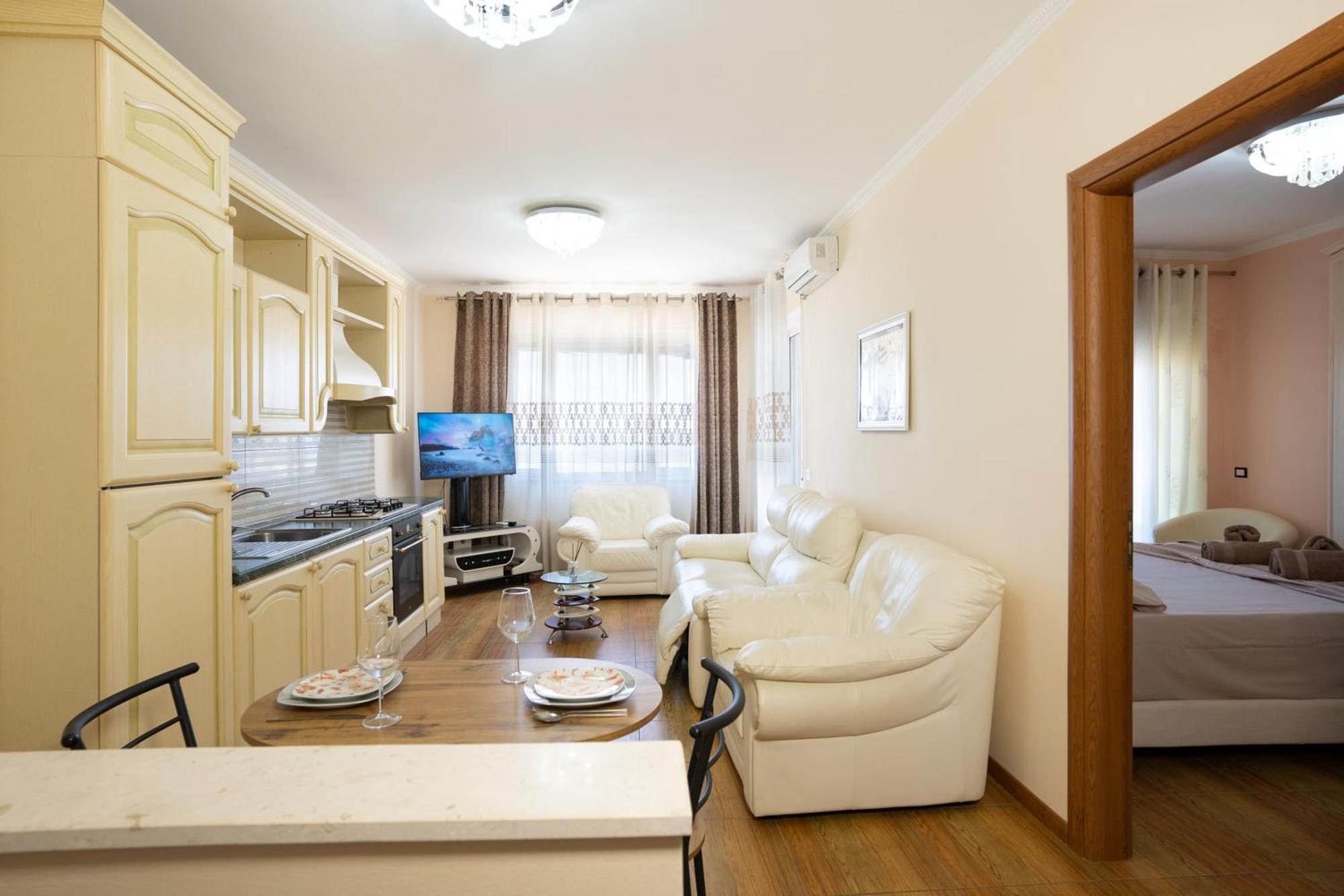 Sea View-Apartment On The Beach - Durrs2 Durrës Esterno foto